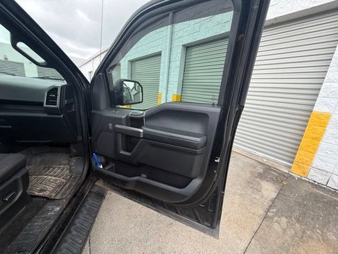 Used 2018 Ford F150 XLT w/ Equipment Group 302A Luxury AWD/4WD image 37