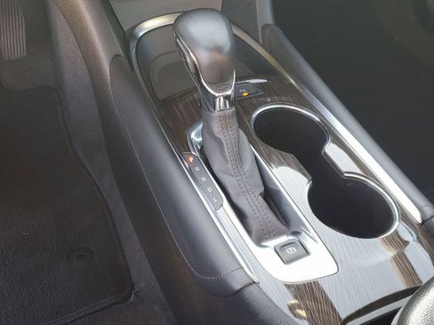 Used 2024 Chevrolet Malibu LT image 27