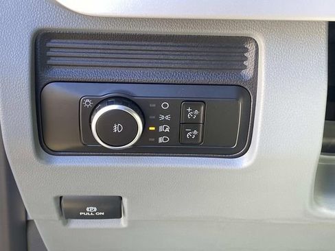 New 2026 Ford F550 4x4 Crew Cab image 13