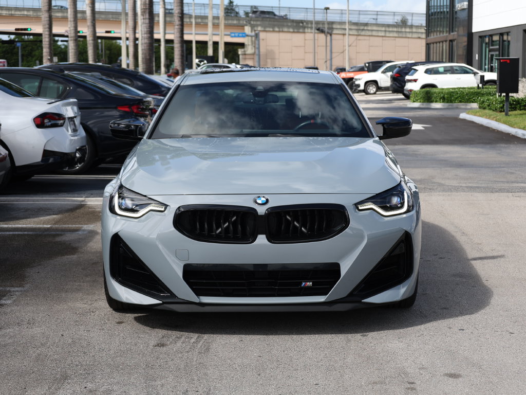 Used 2025 BMW M240i Coupe w/ Premium Package RWD image 3