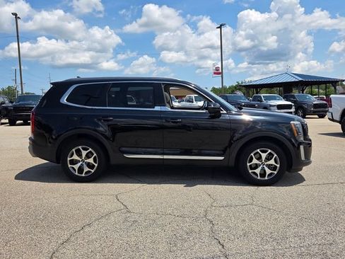 Used 2020 Kia Telluride EX FWD image 16