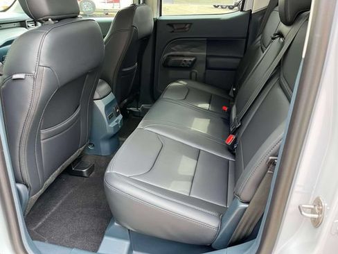 New 2026 Ford Maverick Lariat w/ Black Appearance Package AWD/4WD image 17