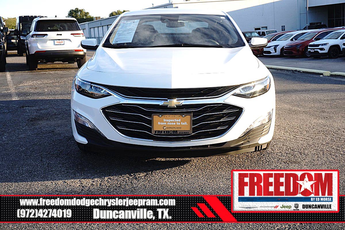 Used 2025 Chevrolet Malibu LT FWD image 8