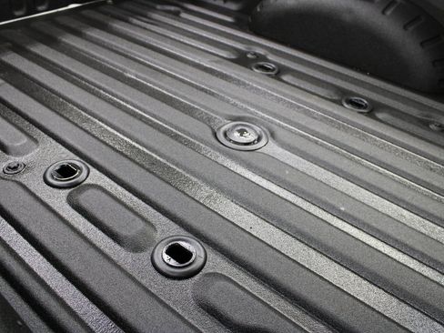 Used 2021 Ford F250 Lariat w/ Tremor Off-Road Package image 39