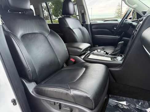 Used 2024 INFINITI QX80 Luxe image 26