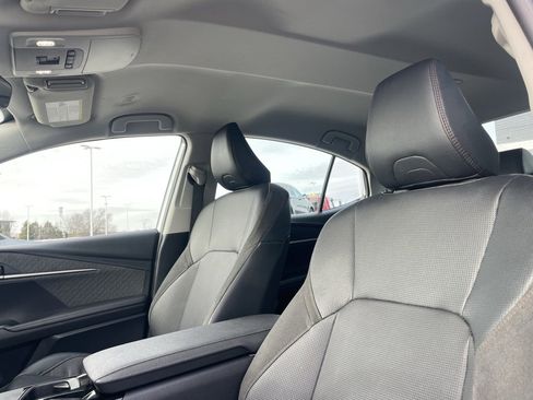 Used 2025 Toyota Camry XLE image 21