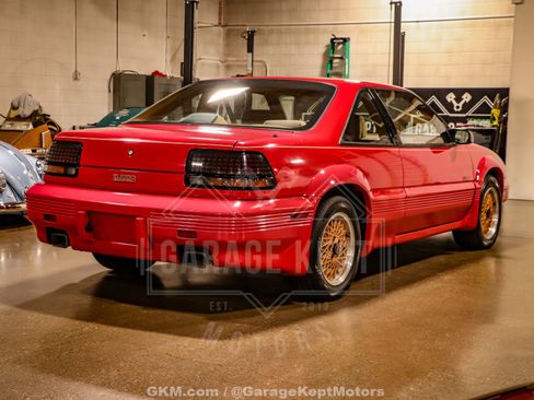 Used 1990 Pontiac Grand Prix SE FWD image 8