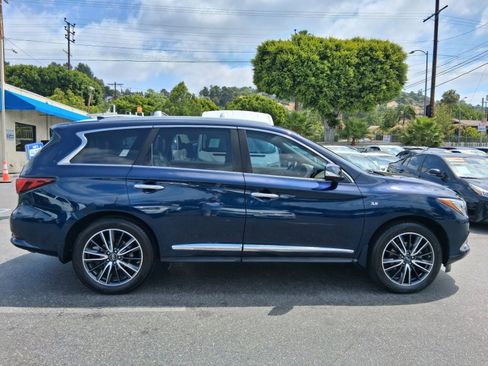 Used 2017 INFINITI QX60 FWD w/ Deluxe Technology Package image 7