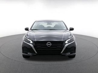 Used 2025 Nissan Altima 2.5 SV FWD video 2