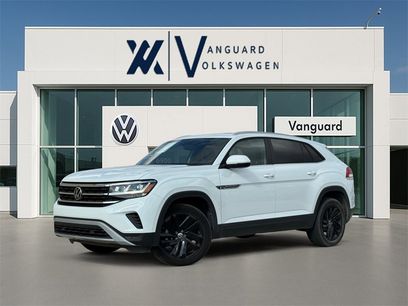 Used 2023 Volkswagen Atlas Cross Sport SE w/ Panoramic Sunroof Package