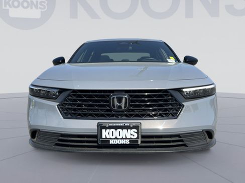 Used 2025 Honda Accord Sport image 19