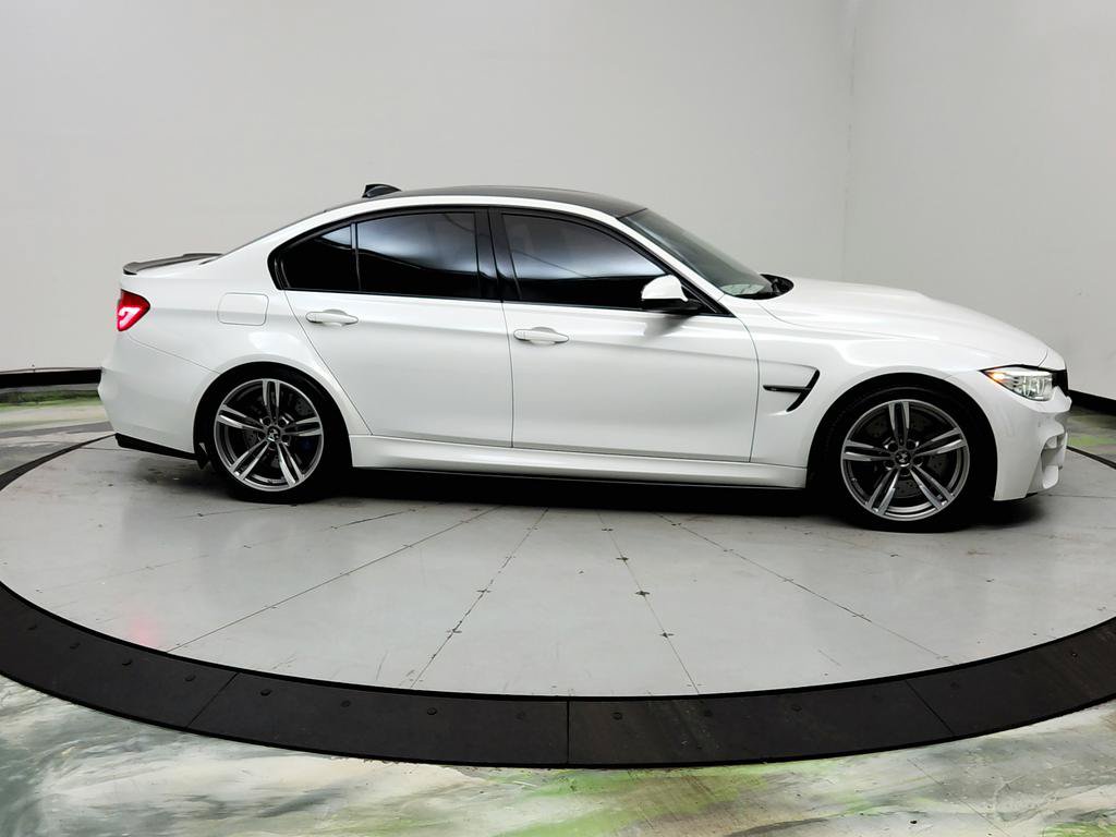 Used 2017 BMW M3 RWD image 4