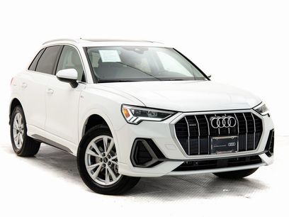 Certified 2025 Audi Q3 2.0T Premium w/ Convenience Package