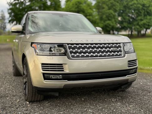 Used 2016 Land Rover Range Rover Supercharged AWD/4WD image 51