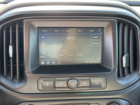 Used 2022 Chevrolet Colorado W/T w/ Custom Special Edition image 20