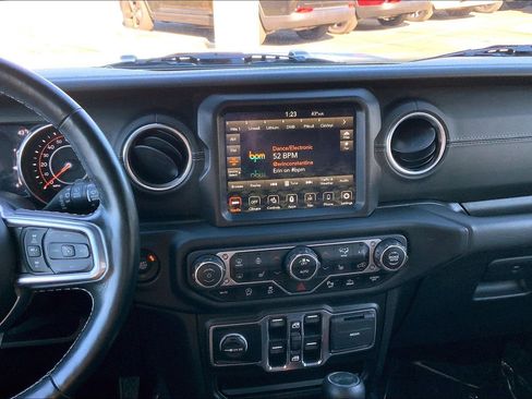 Certified 2021 Jeep Wrangler Unlimited Sahara w/ Dual Top Group image 6