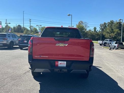 New 2026 Chevrolet Silverado EV LT AWD/4WD image 5