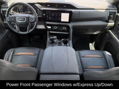 Used 2025 GMC Sierra 1500 AT4 w/ AT4 Premium Package AWD/4WD image 11