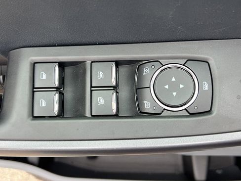 New 2025 Ford F550 XLT w/ XLT Value Package image 11