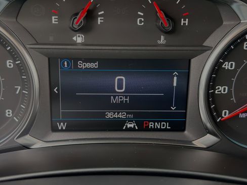 Used 2024 Chevrolet Equinox LT FWD image 15