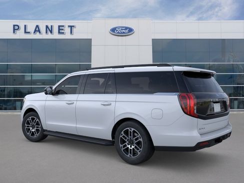 New 2026 Ford Expedition Max Active RWD image 5