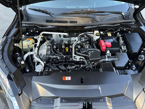 Used 2024 Mitsubishi Outlander SE image 18