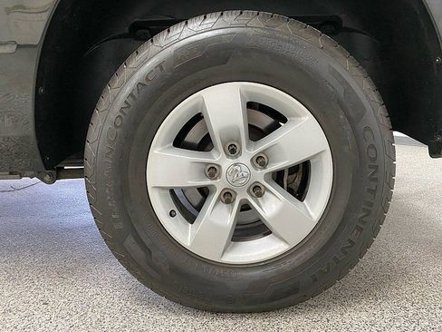 Used 2009 Dodge Ram 1500 Truck SLT image 21