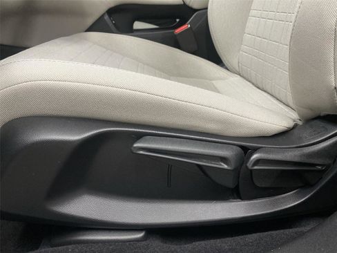 Used 2024 Honda HR-V LX image 18