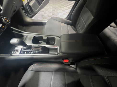 New 2025 Nissan Sentra SR image 15