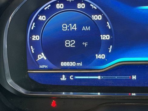 Used 2022 Chevrolet Tahoe Premier AWD/4WD image 16