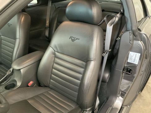 Used 2003 Ford Mustang GT Premium RWD image 3