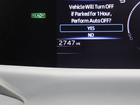 Certified 2026 Toyota C-HR AWD/4WD image 39