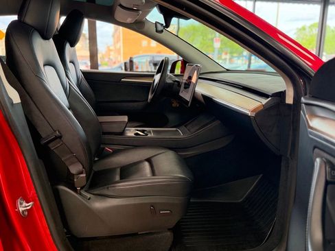 Used 2023 Tesla Model Y Long Range AWD/4WD image 16