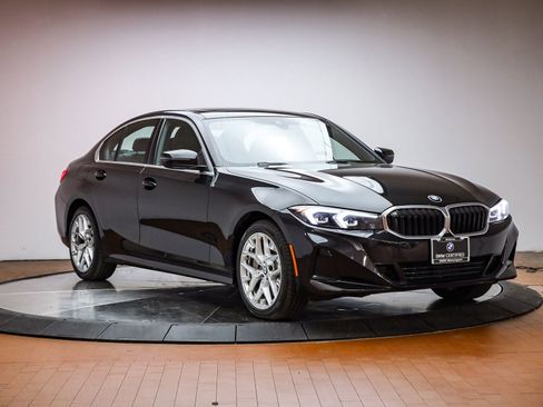 Certified 2025 BMW 330i xDrive Sedan image 6