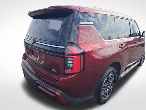 Used 2025 Nissan Armada SL w/ Captain's Chari Seat Package image 15