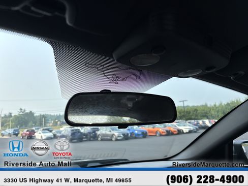 Used 2013 Ford Mustang Coupe image 19