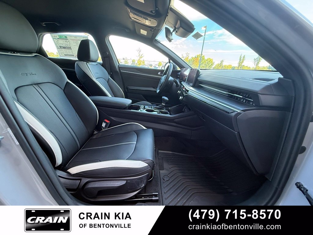 New 2026 Kia K5 GT-Line FWD image 31