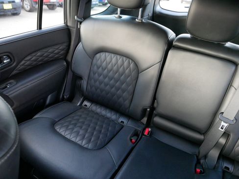 Used 2023 INFINITI QX80 Luxe AWD/4WD image 12