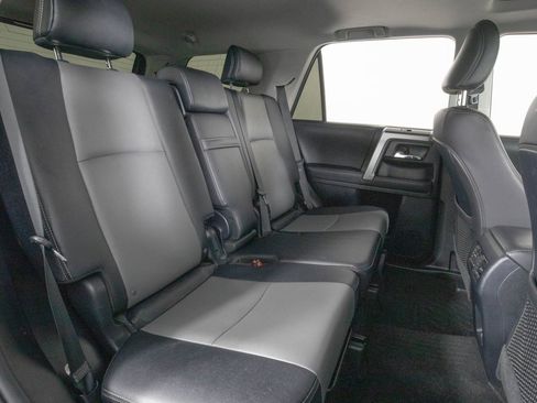 Used 2023 Toyota 4Runner SR5 Premium image 14