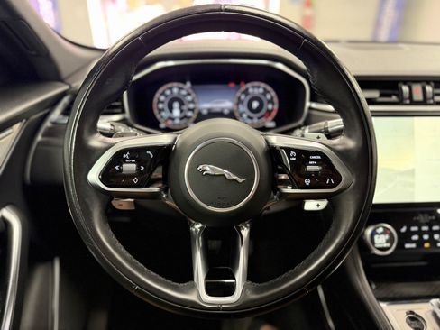 Used 2021 Jaguar F-PACE S AWD/4WD image 17