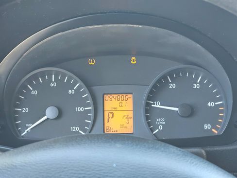 Used 2016 Mercedes-Benz Sprinter 2500 image 10