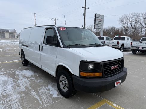 Used 2015 GMC Savana 2500 Extended image 25