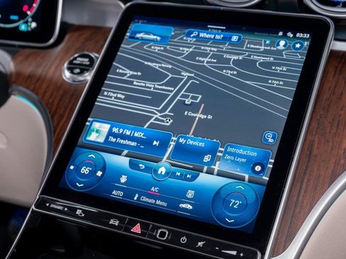 Certified 2023 Mercedes-Benz C 300 Sedan image 19