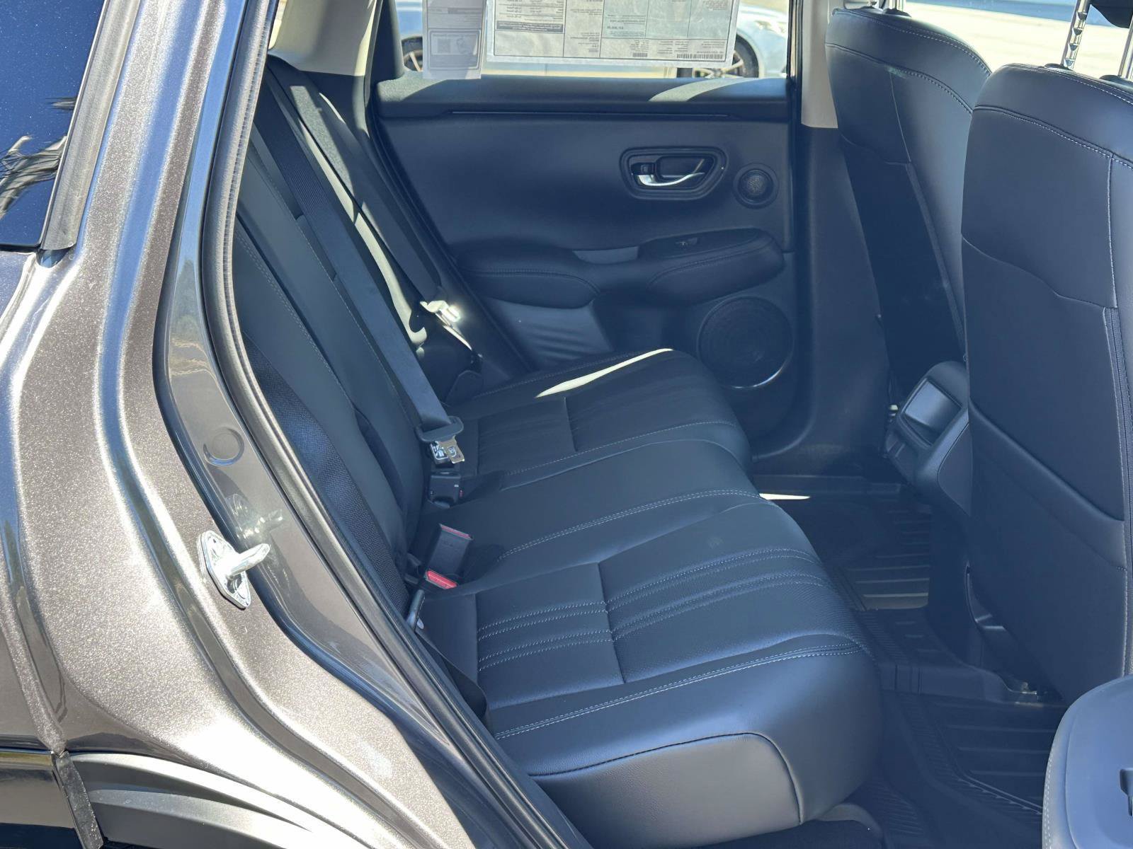 New 2027 Honda HR-V EX-L image 7