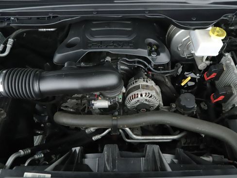 Used 2022 RAM 1500 Big Horn AWD/4WD image 17