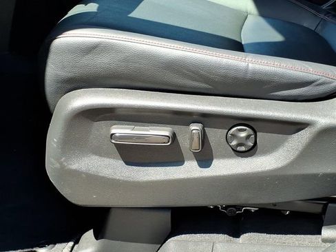 Used 2024 Honda Odyssey Sport image 16