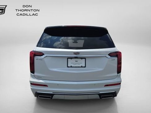 New 2025 Cadillac XT6 Premium Luxury w/ Platinum Package AWD/4WD image 6