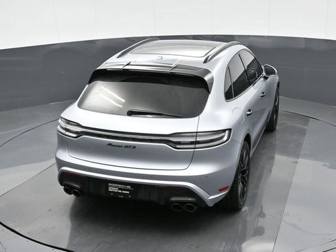 Certified 2024 Porsche Macan GTS image 29
