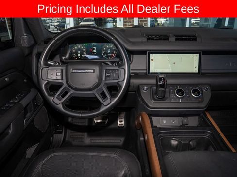 Used 2022 Land Rover Defender 110 X AWD/4WD image 11