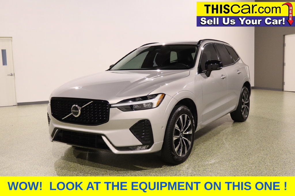 Used 2025 Volvo XC60 B5 Plus AWD/4WD image 4